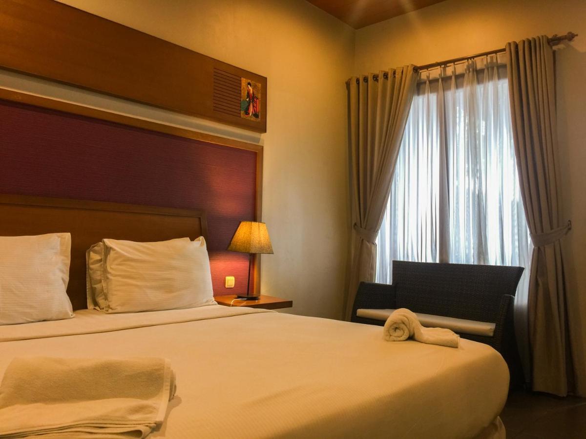 Rumah Stroberi Organic Farm & Family Lodge Lembang Luaran gambar